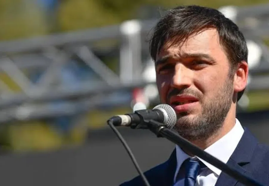 Ignacio Torres apelará el fallo que amplía el recreo de detenidos en Comodoro Rivadavia