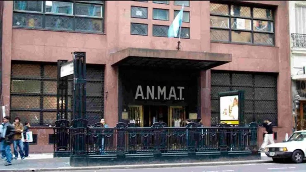 La ANMAT prohibió la venta y uso de un medicamento dermatológico