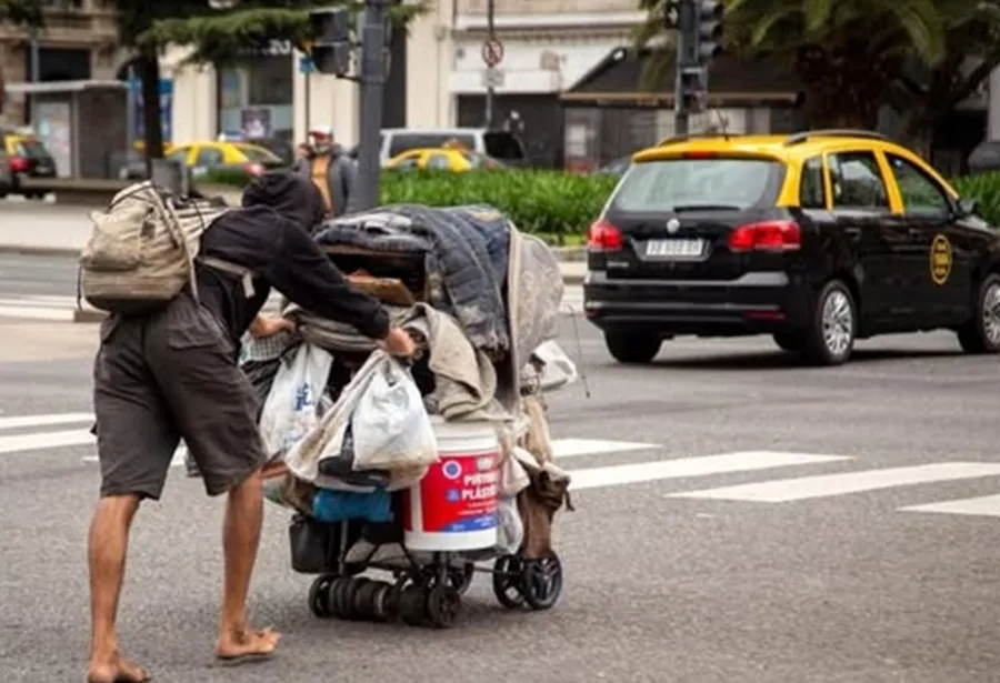 La pobreza subió al 32,3% en el primer semestre de 2026, según el INDEC
