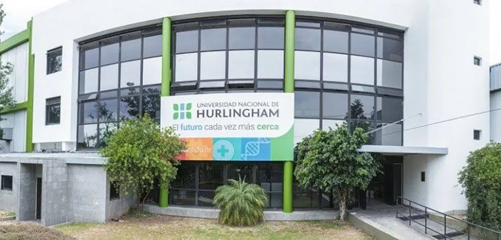 La UNAHUR inauguró su campo de deportes en William Morris con financiamiento bonaerense