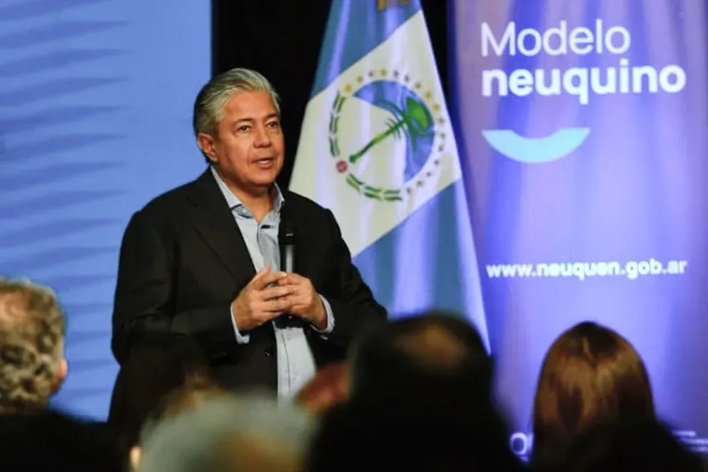 Rolando Figueroa lleva el presupuesto 2027 al interior de Neuquén con una gira por las siete regiones
