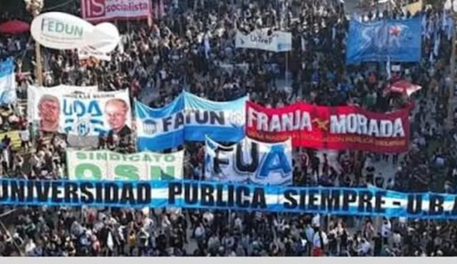 Quinta Marcha Federal Universitaria: gremios y partidos se movilizan al Congreso