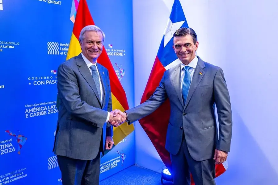 Rodrigo Paz recibe a José Antonio Kast en La Paz para tratar comercio y seguridad