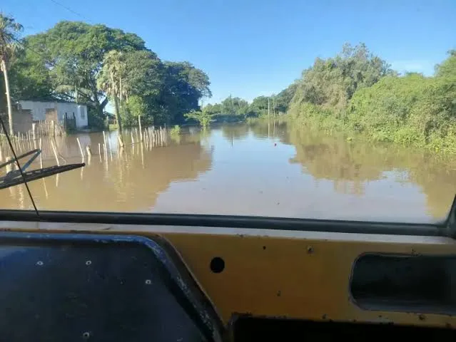 Barranqueras asistió a 68 familias por la crecida del Paraná y espera un pico de 7,50 metros