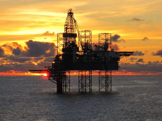 La Cámara Federal acumuló dos denuncias del Gobierno por el petróleo en Malvinas