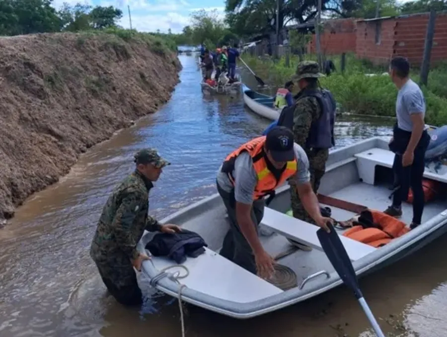 Chaco refuerza la asistencia a más de 100 evacuados en Puerto Vilelas