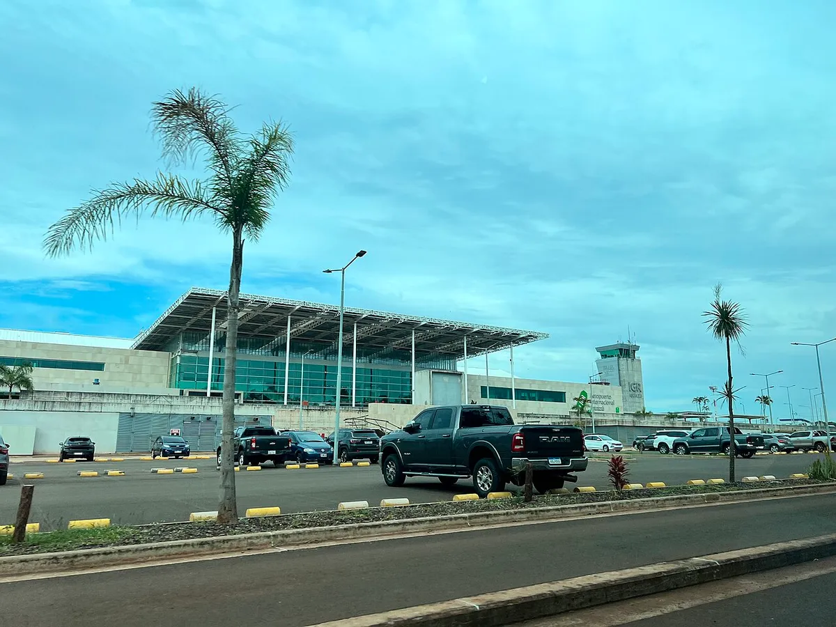 La Policía Federal de Brasil investigó un vuelo de Flavio Bolsonaro desde la Argentina a EE.UU.