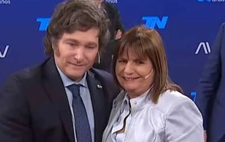 Milei no reconoció el triunfo de Lula y el FMI le pidió medidas para reactivar la economía