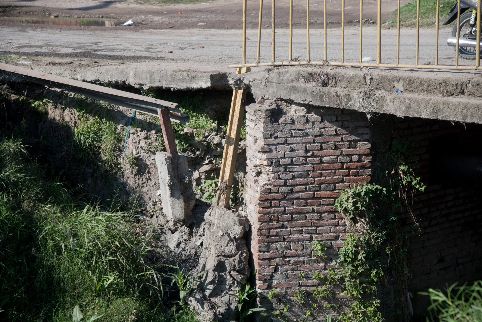 Renuevan tres puentes en zona sur de Tucumán y benefician a más de 800 familias