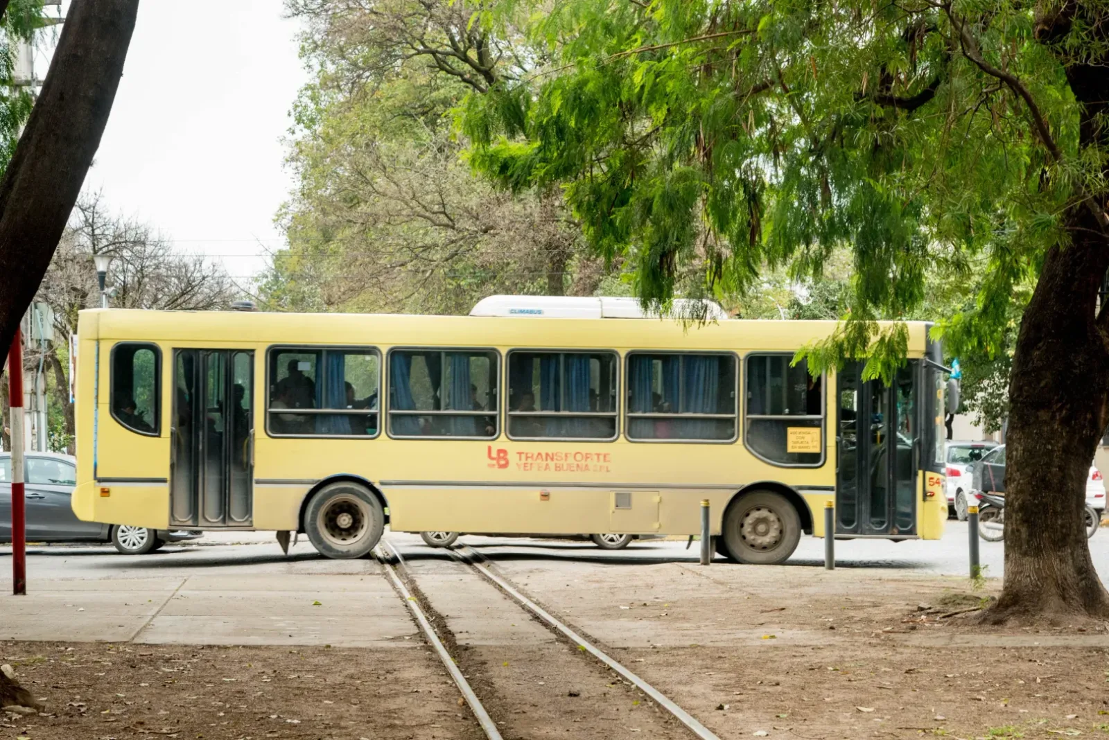 Giuliano: el trazado de colectivos fracasó y la reforma ahorrará 20% de kilómetros