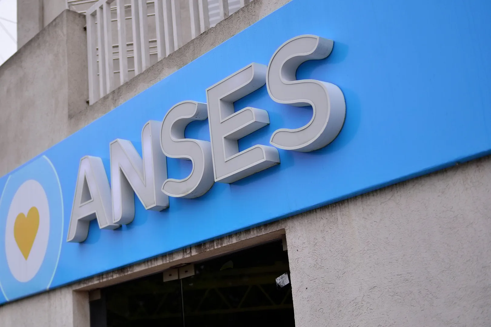 ANSES inicia pagos de septiembre: jubilados cobran con aumento del 2,11% en Tucumán