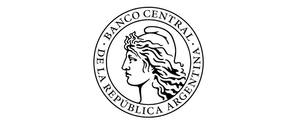 El BCRA aclaró que las cuentas sueldo podrán nominarse en pesos o en dólares