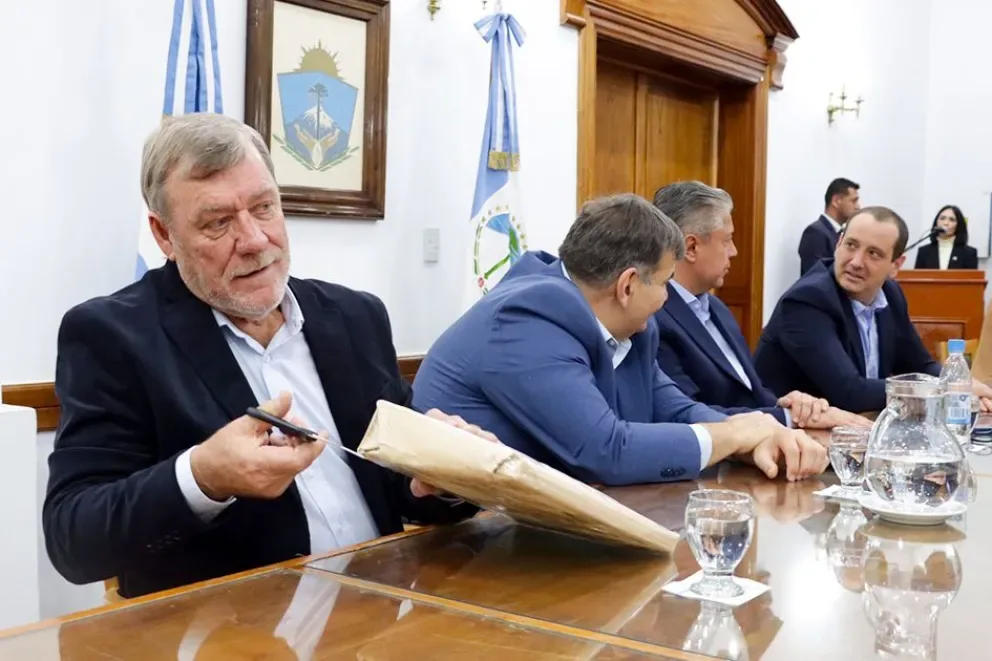 Neuquén licitó los proyectos ejecutivos de dos rutas clave para Vaca Muerta