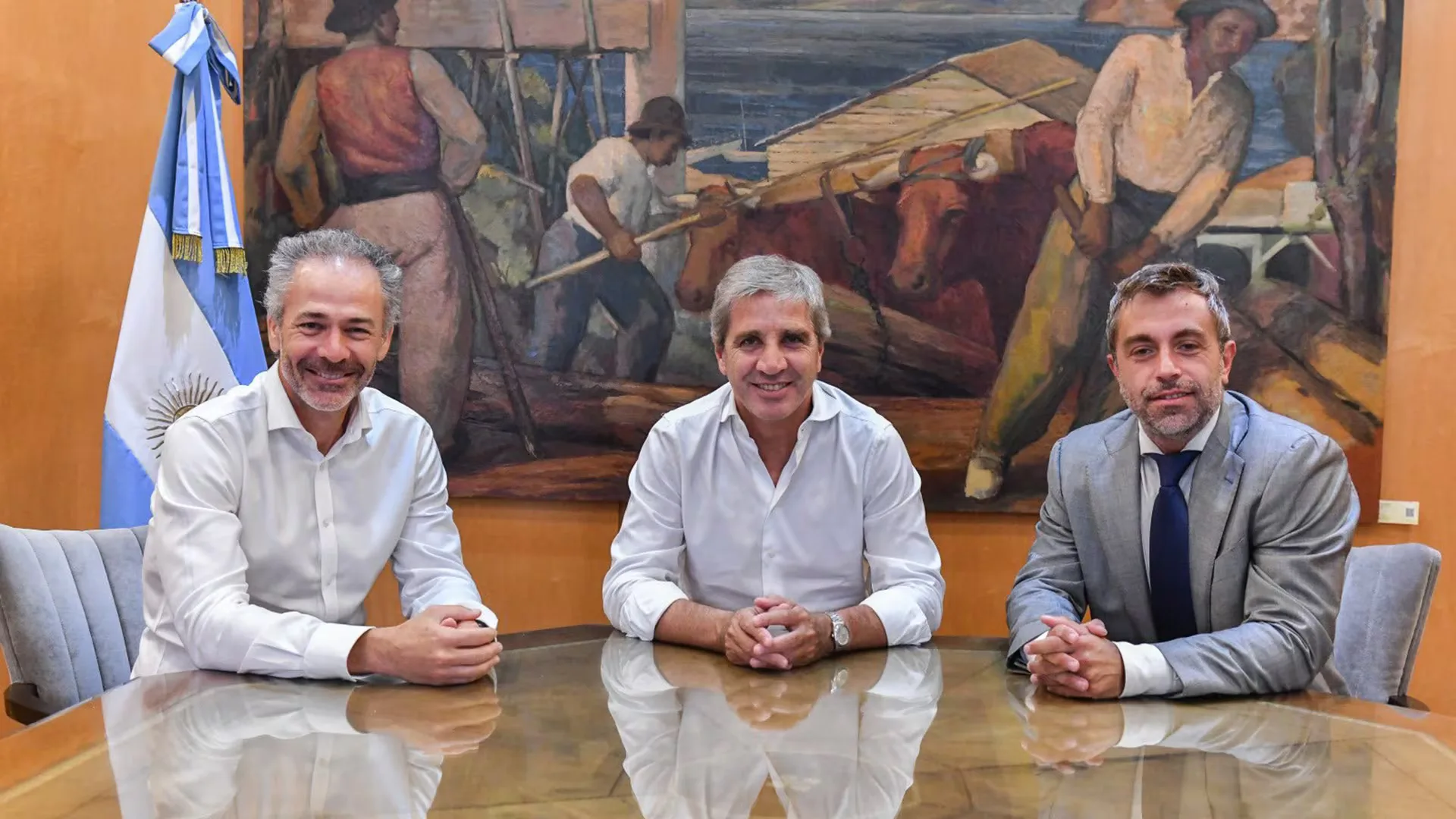 Finanzas convirtió Letras del Tesoro linkeadas al dólar por hasta USD 14.200 millones