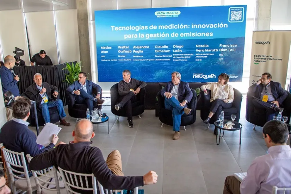Neuquén reunió a más de 450 profesionales para medir emisiones de metano en Vaca Muerta