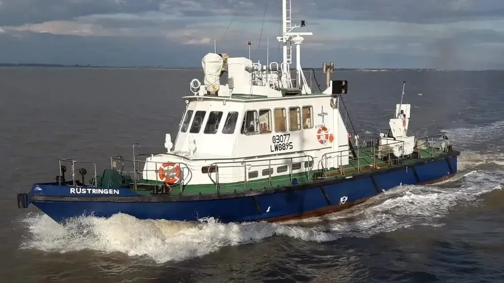 YPF inicia nuevos estudios oceanográficos en el Golfo San Matías para Argentina GNL