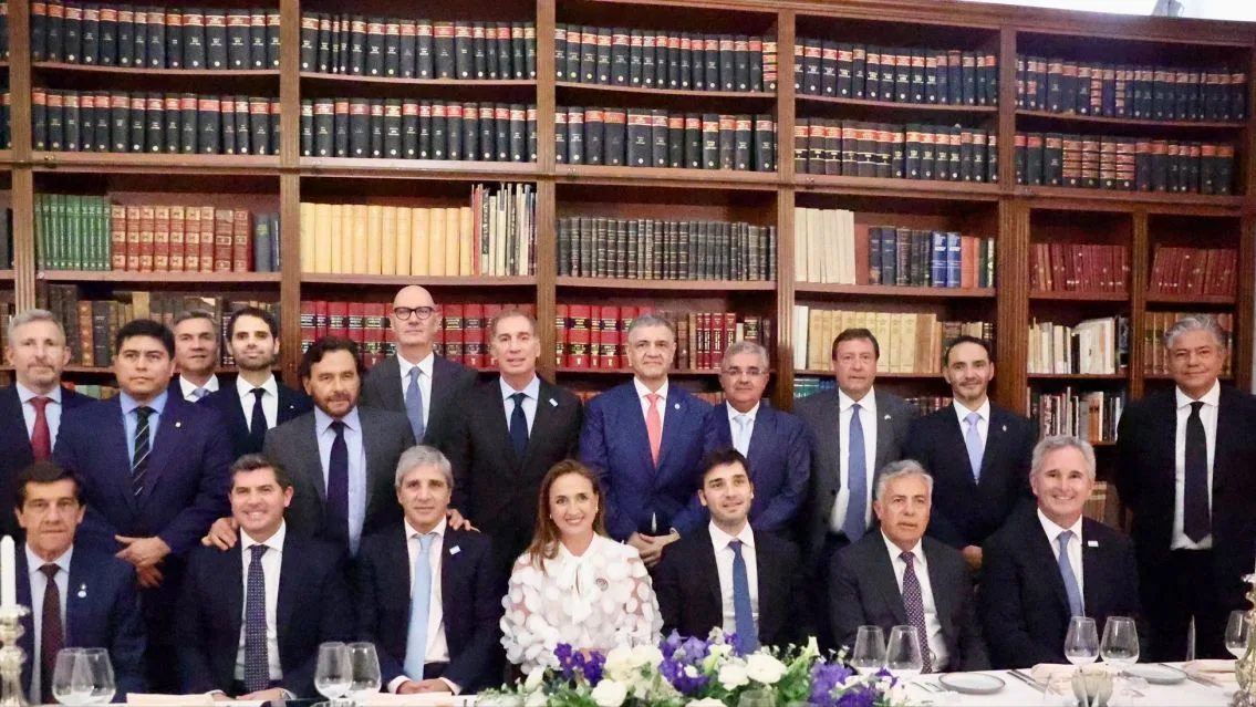 Sáenz presentó en París el potencial minero de Salta: "Buscamos inversiones"