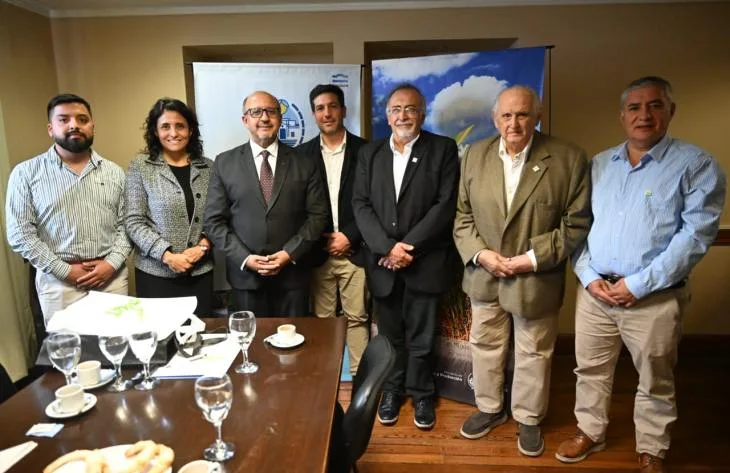 Ajaneesh Kumar visitó el IPAAT y evaluó cooperación con Tucumán en azúcar y bioetanol