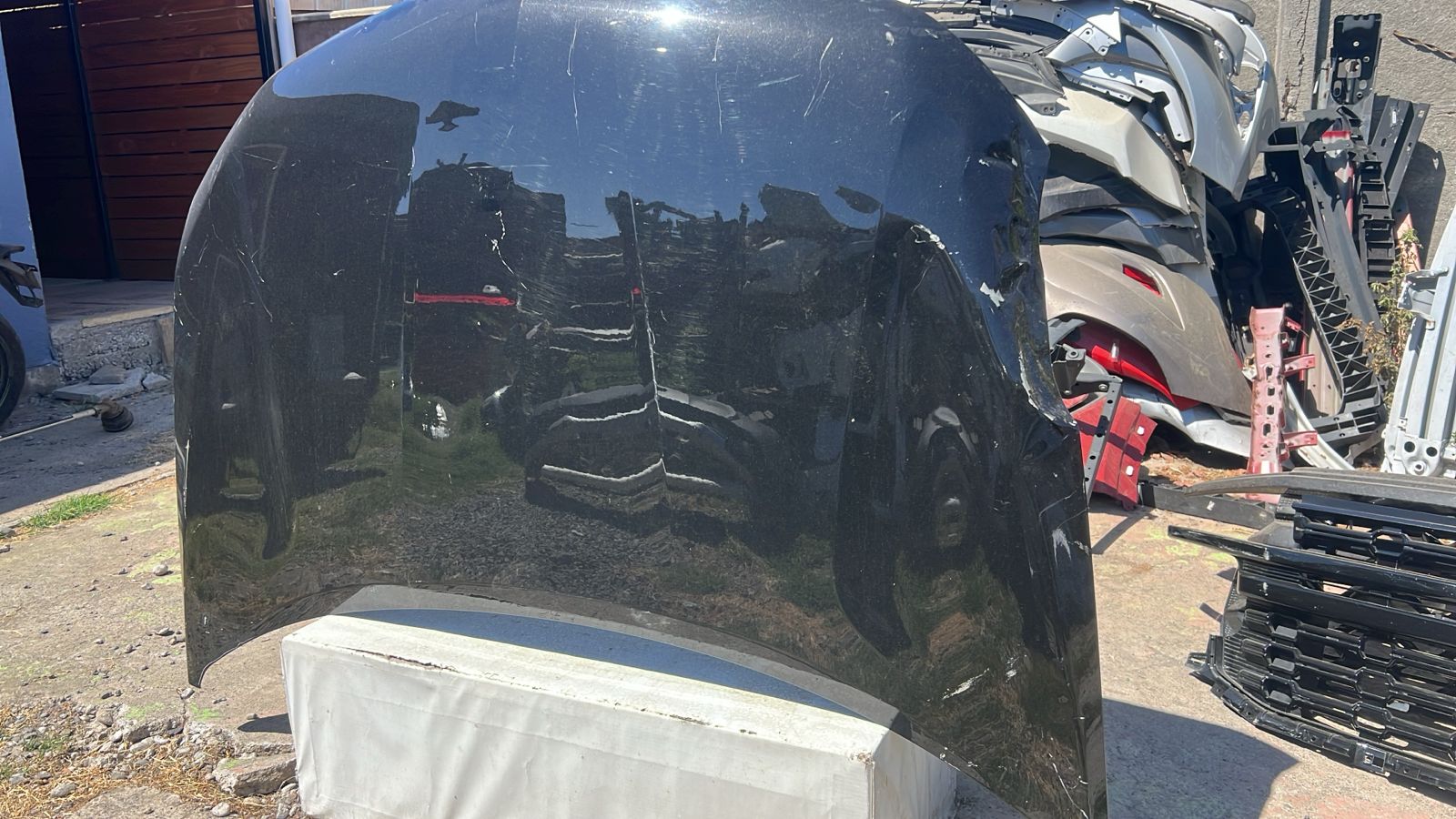 Capot Chevrolet Traverse (18-22) - Imagen 2
