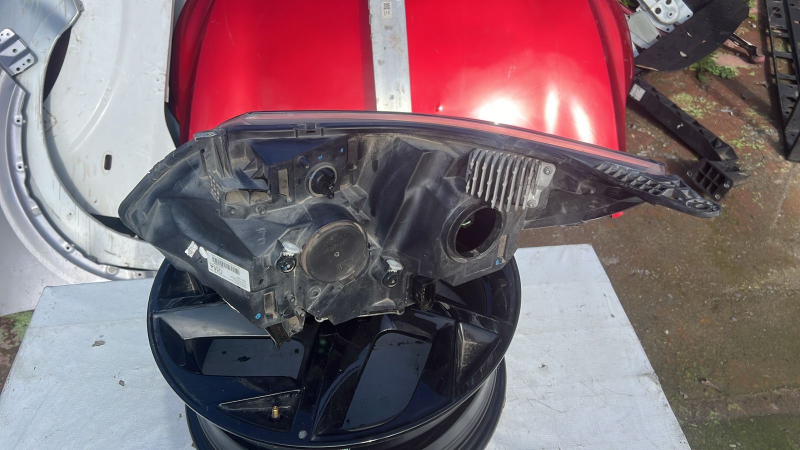 Optico Derecho Chevrolet Colorado (18-23) - Imagen 4