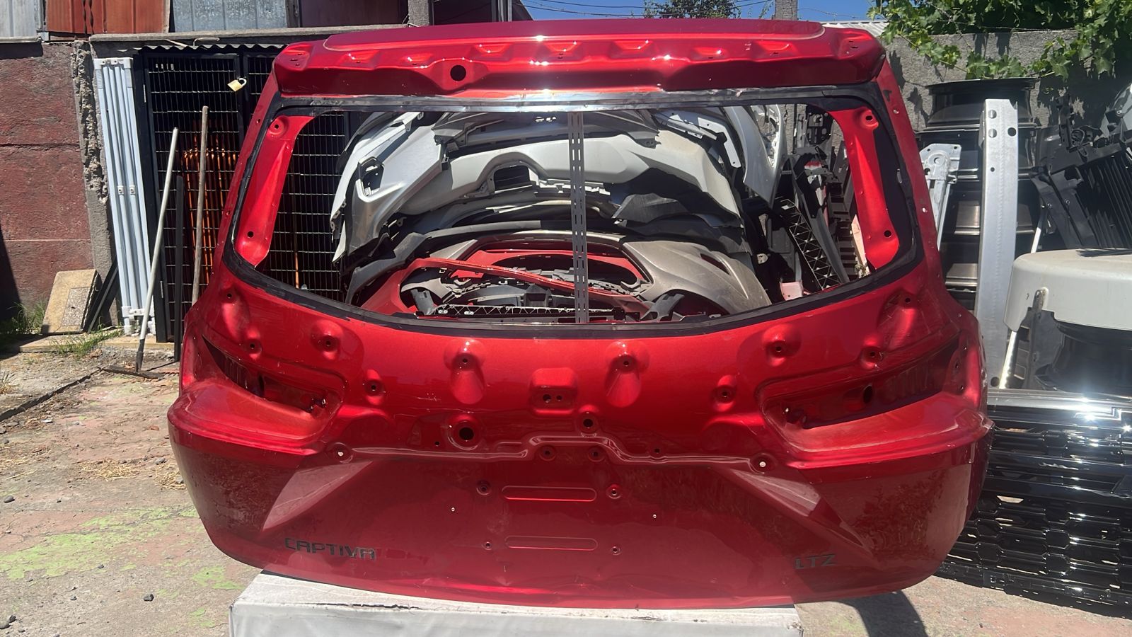 Portalon Chevrolet Captiva (19-24) - Imagen 2