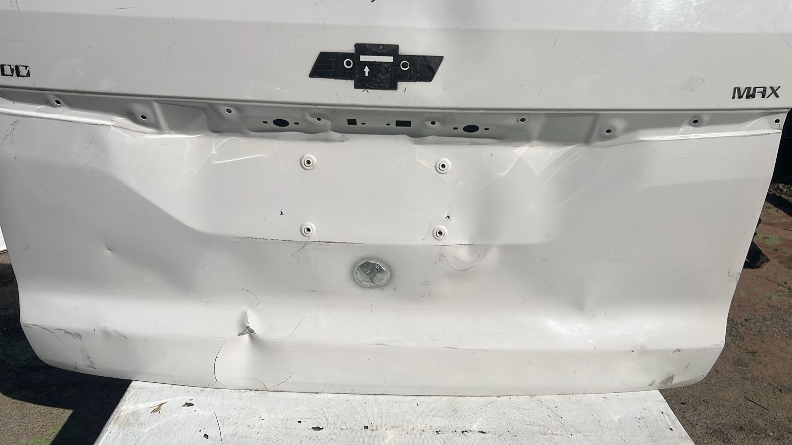 Portalon Chevrolet N400 (20-23) - Imagen 2