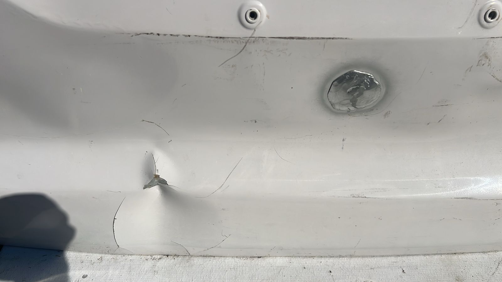 Portalon Chevrolet N400 (20-23) - Imagen 3