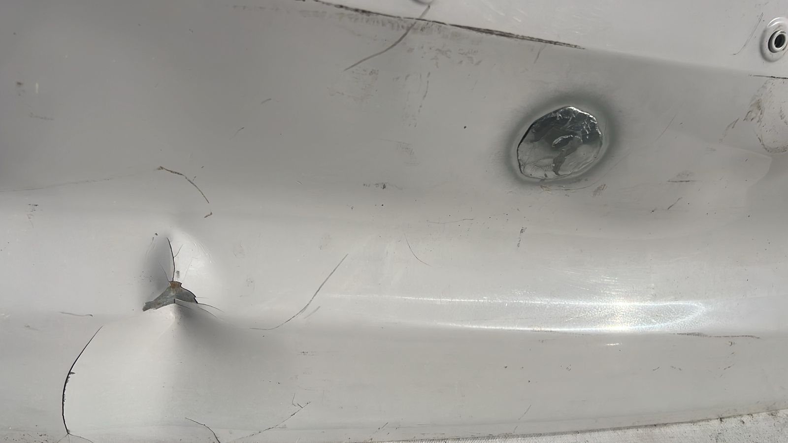 Portalon Chevrolet N400 (20-23) - Imagen 4