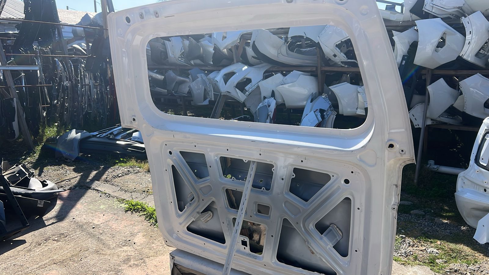 Portalon Chevrolet N400 (20-23) - Imagen 5