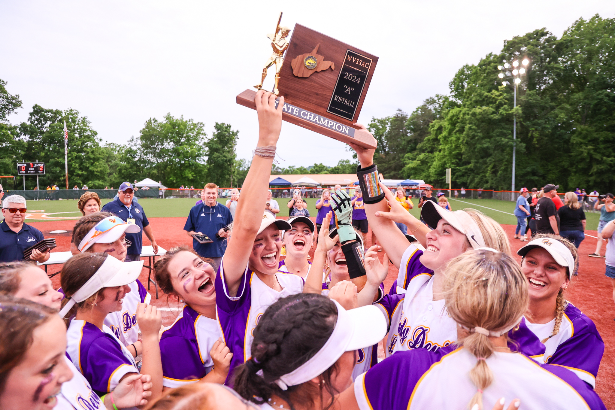 St. Marys battles back in championship round, wins decisive game over ...