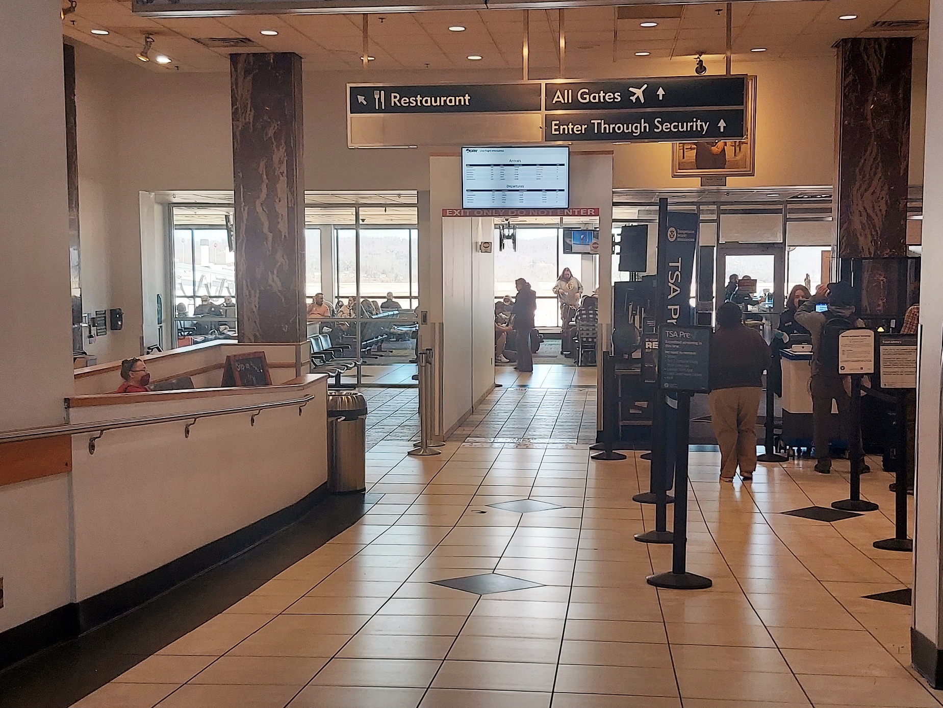 Shutdown continues to impact TSA workers, but operations steady at West Virginia International Yeager Airport