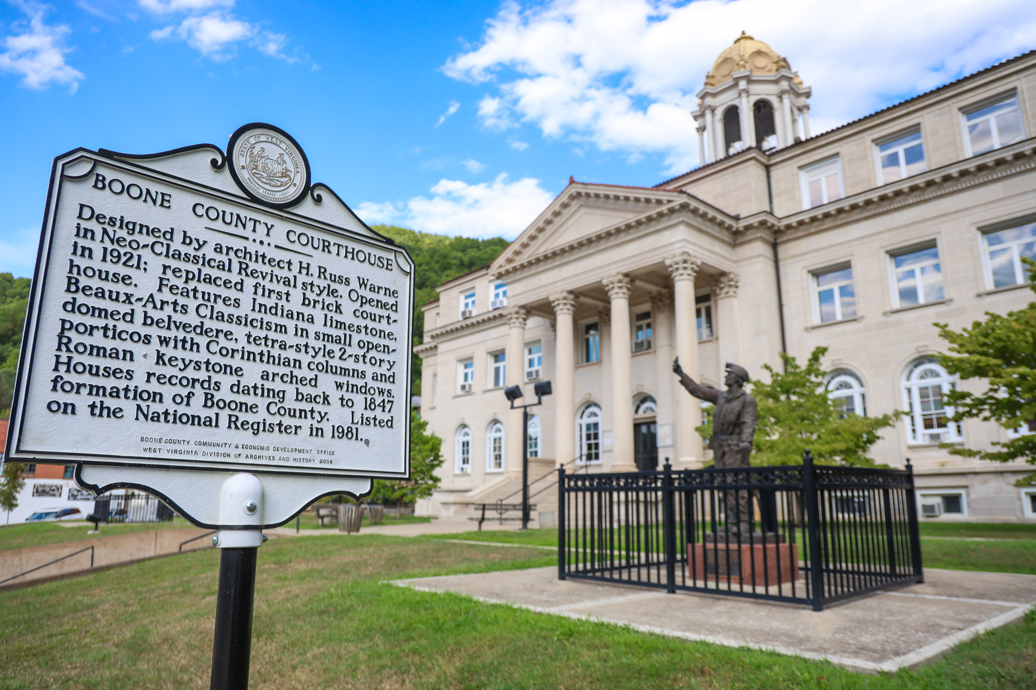 Democrats, Republicans weigh in on Boone County registration flip