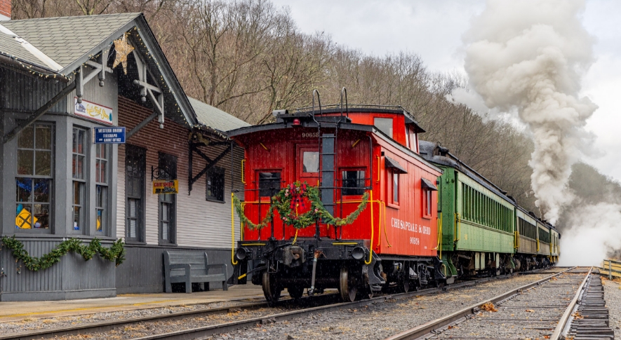 Experience Holiday Magic on this Christmas Train Getaway