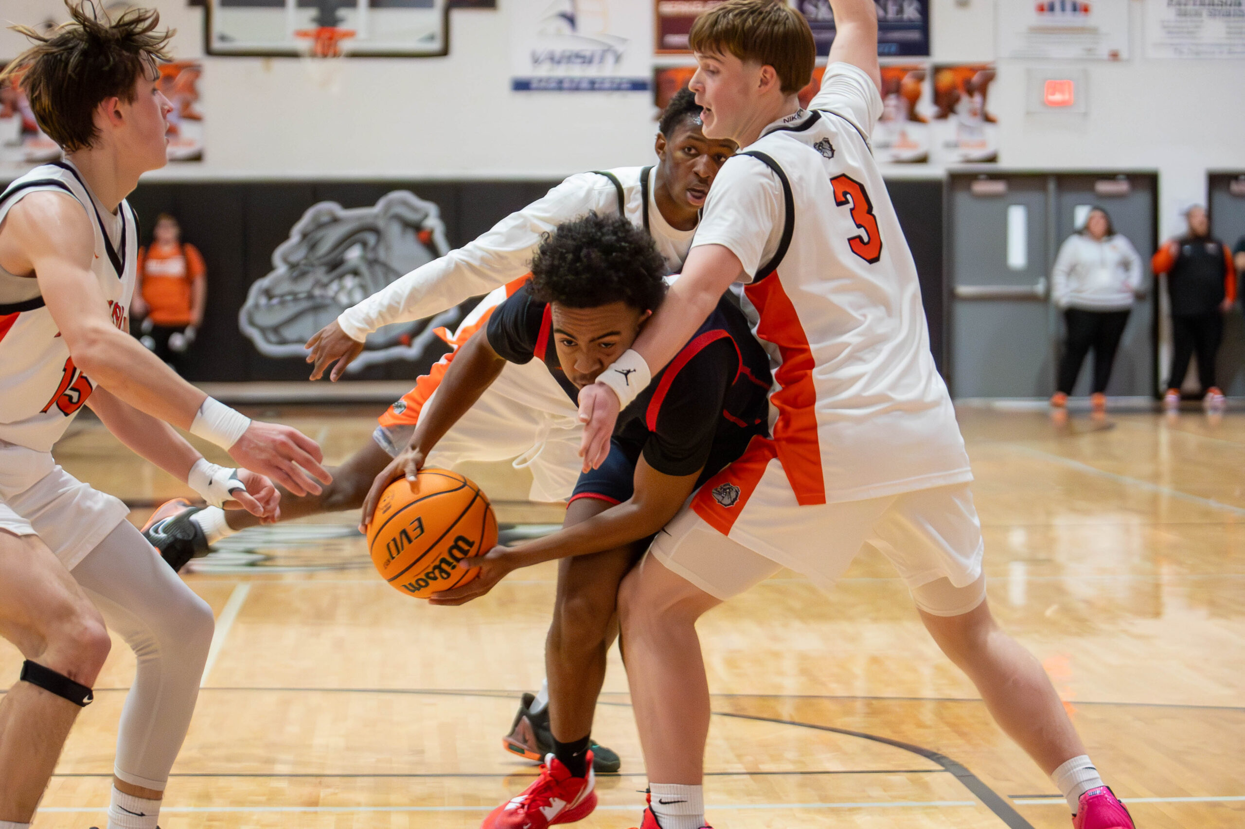 Photo gallery: Washington defeats Martinsburg, 60-58