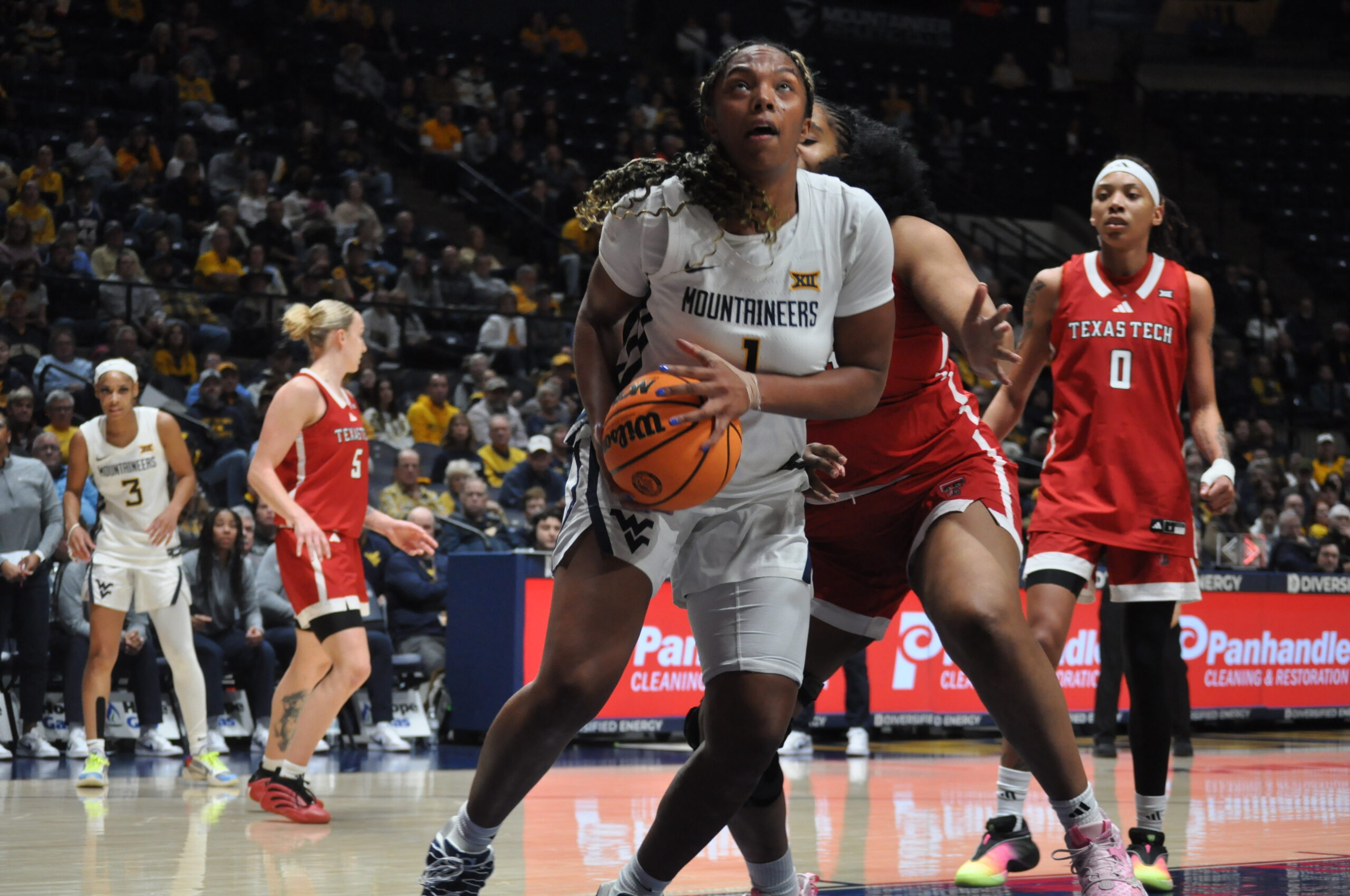 West Virginia falters late in 71-66 loss to 17th-ranked Texas Tech