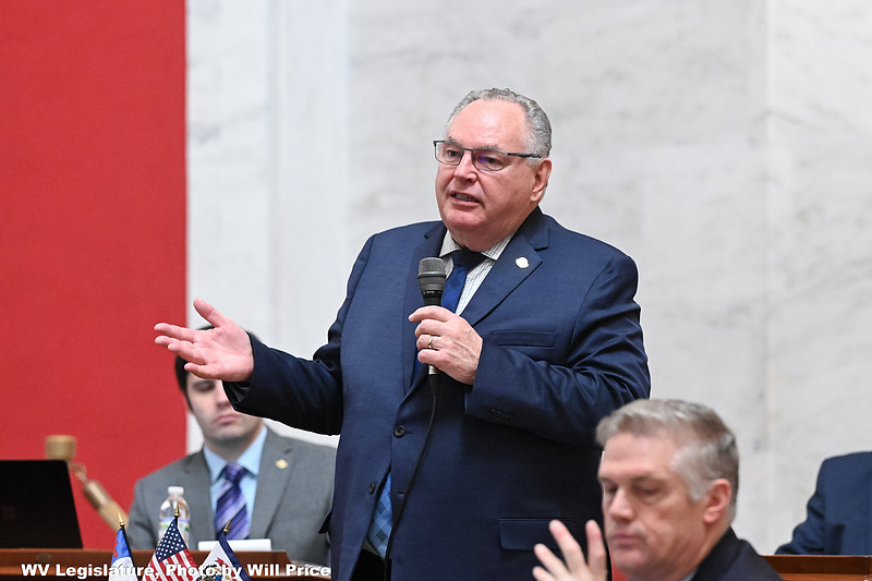 Senate passes bill that would convert school days to hours