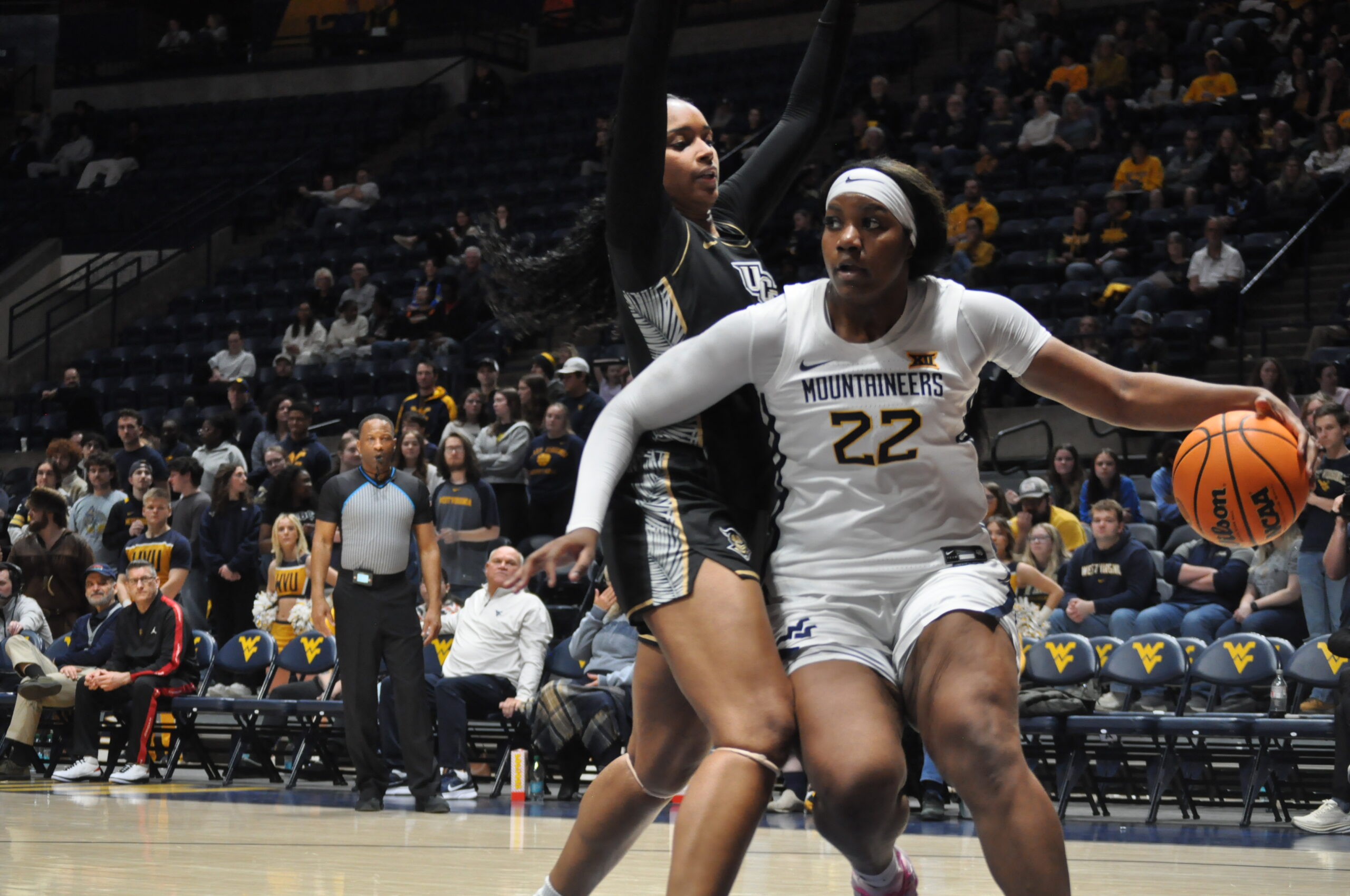 No. 19 West Virginia blows by UCF, 106-56