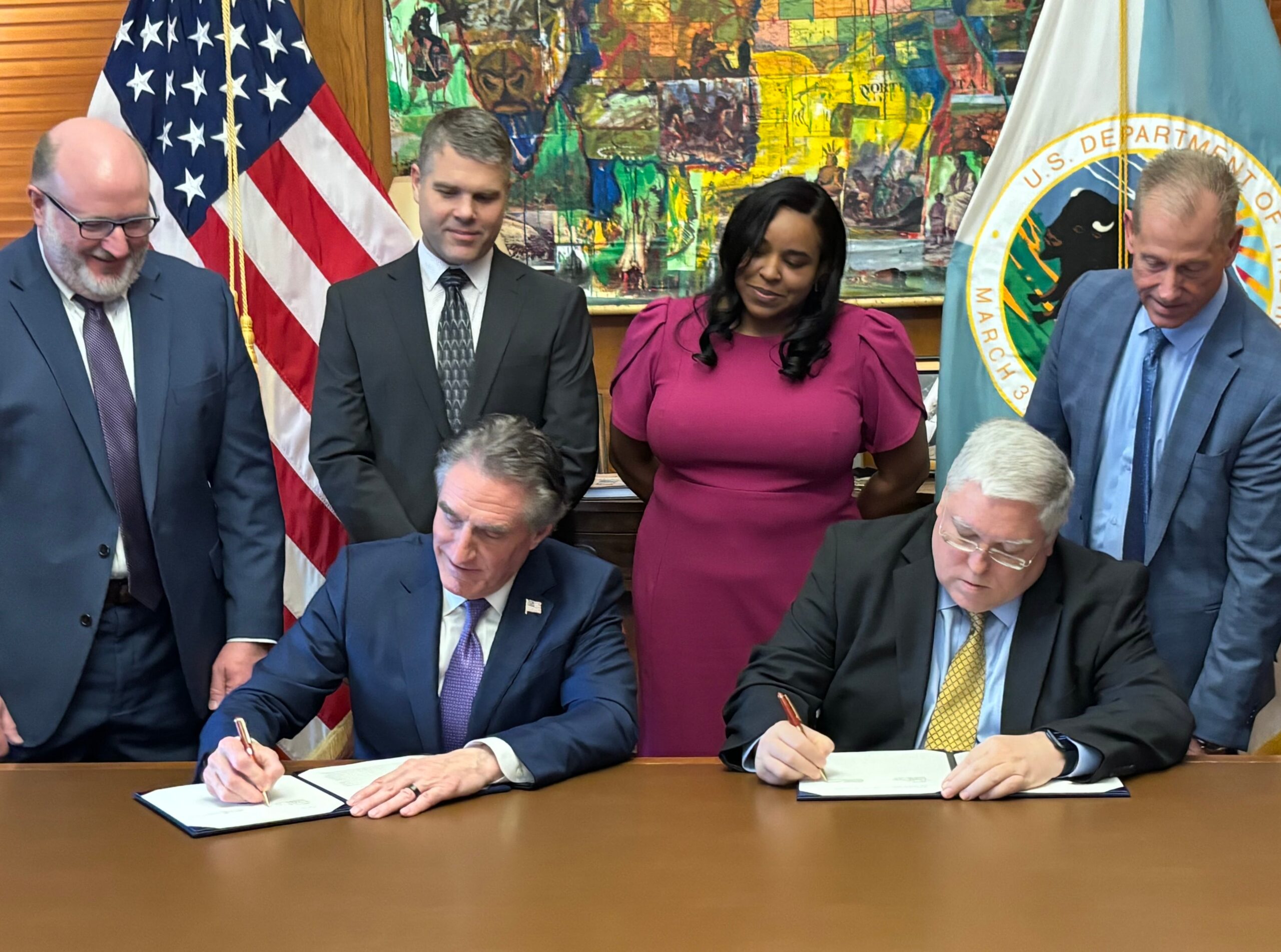 Morrisey, Interior secretary sign agreement expanding West Virginia’s authority over coal mining on federal lands