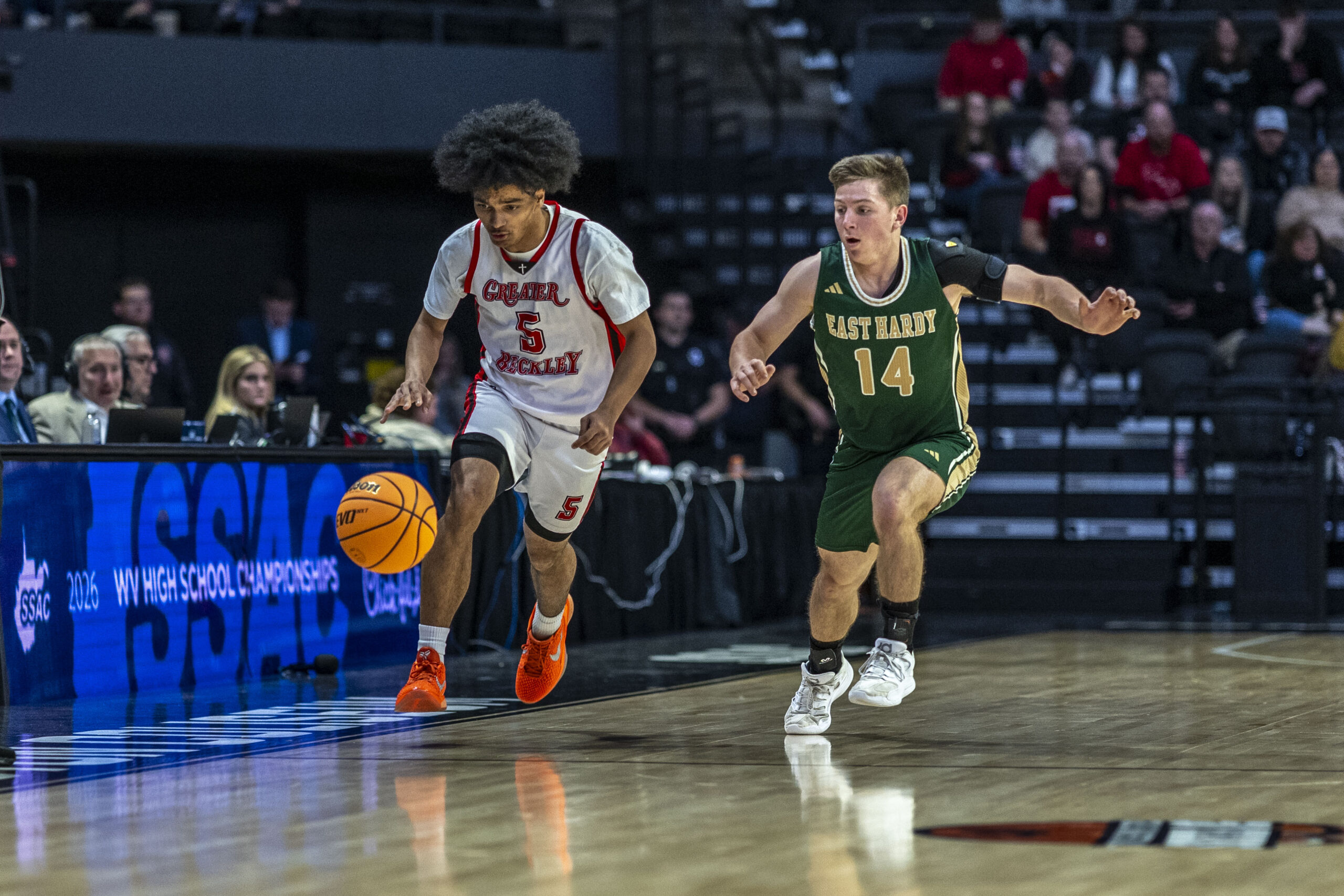 Crusaders edge East Hardy 55-54 for spot in Class A title game