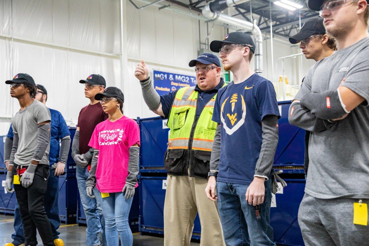 News Toyota West Virginia pleased with latest class of 4T Academy Students from Kanawha, Mason, and Putnam counties to gain experience working at Toyota's advanced manufacturing facility while finishing high school. By Daniel Woods May 11,