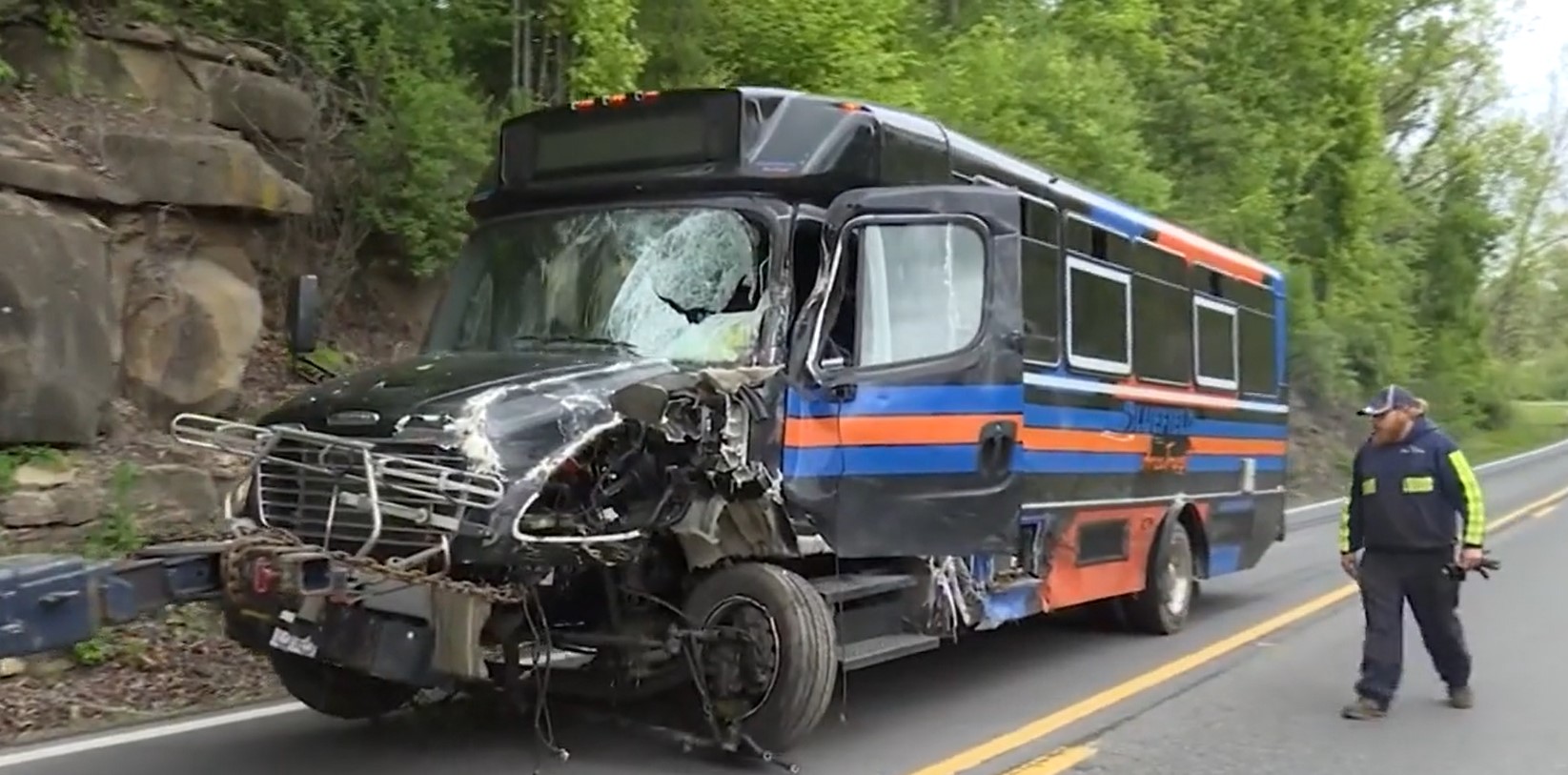 News Investigation continues into Mercer wreck which killed teen brothers State Police say the victim driver crossed the center lane and collided head-on with a transit bus By Chris Lawrence May 15, 2026 - 2:37 pm