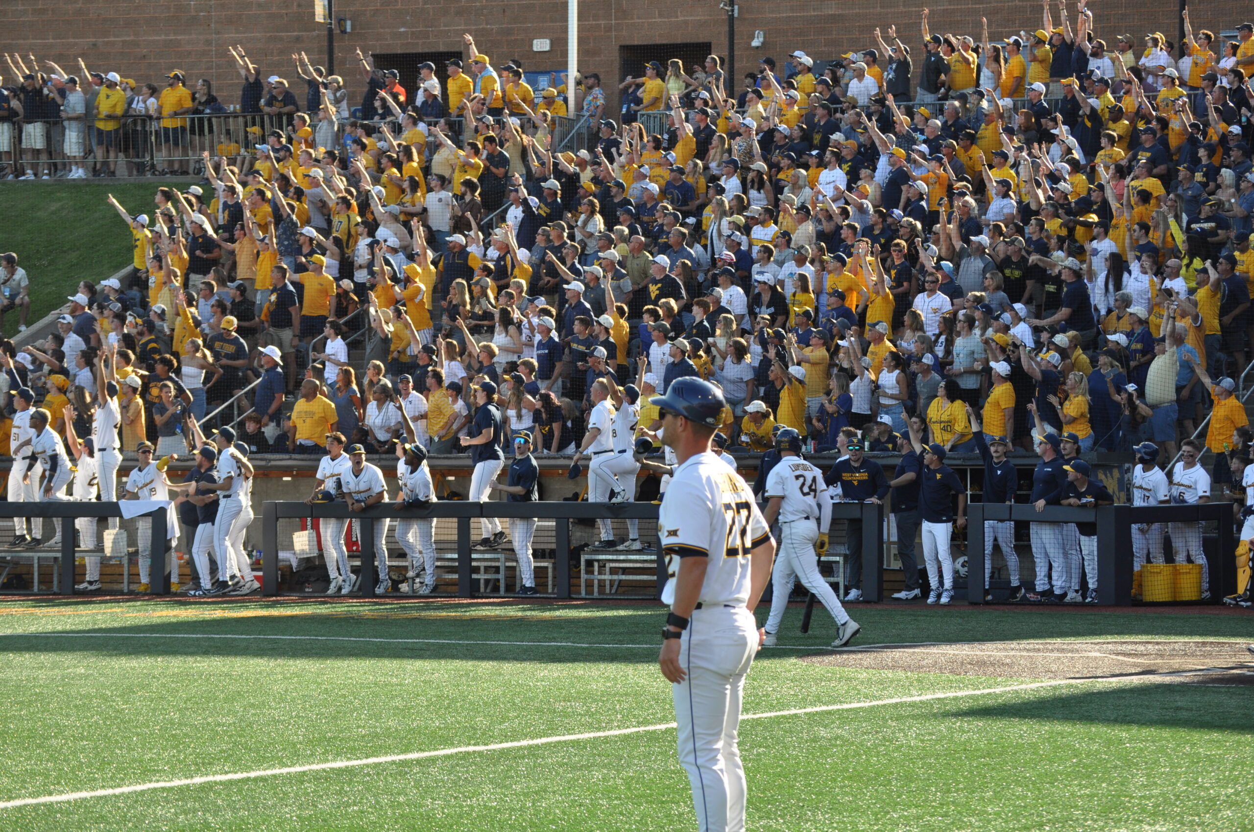 Five-run fourth sparks Mountaineers in 10-1 victory against Binghamton
