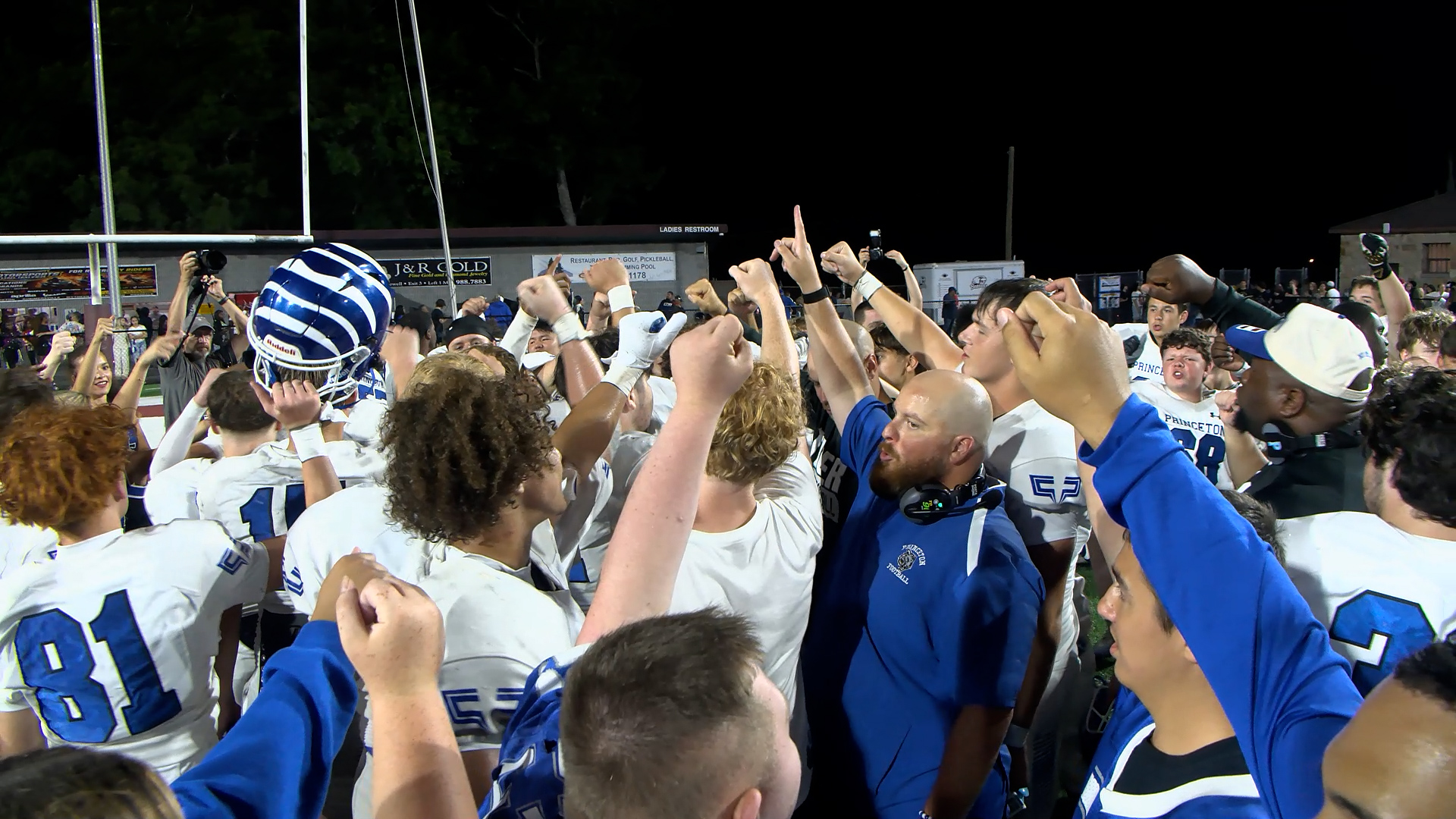 Princeton collects 16th consecutive win, defeating Bluefield, 32-30